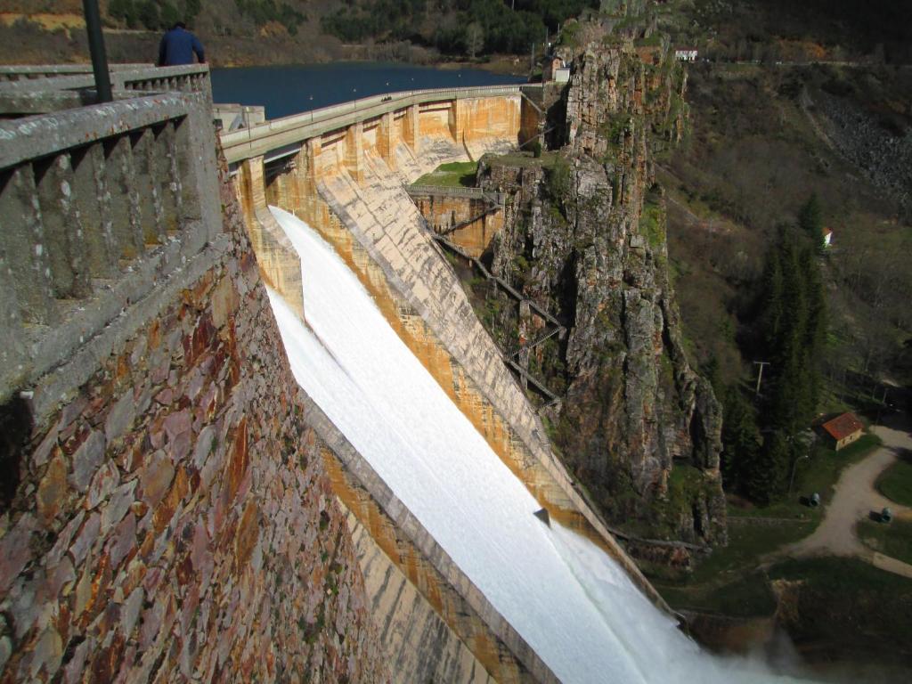 Balneario Caldas De Luna Exterior foto